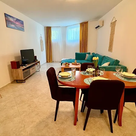 Terra Apartment, Sunset Apartment